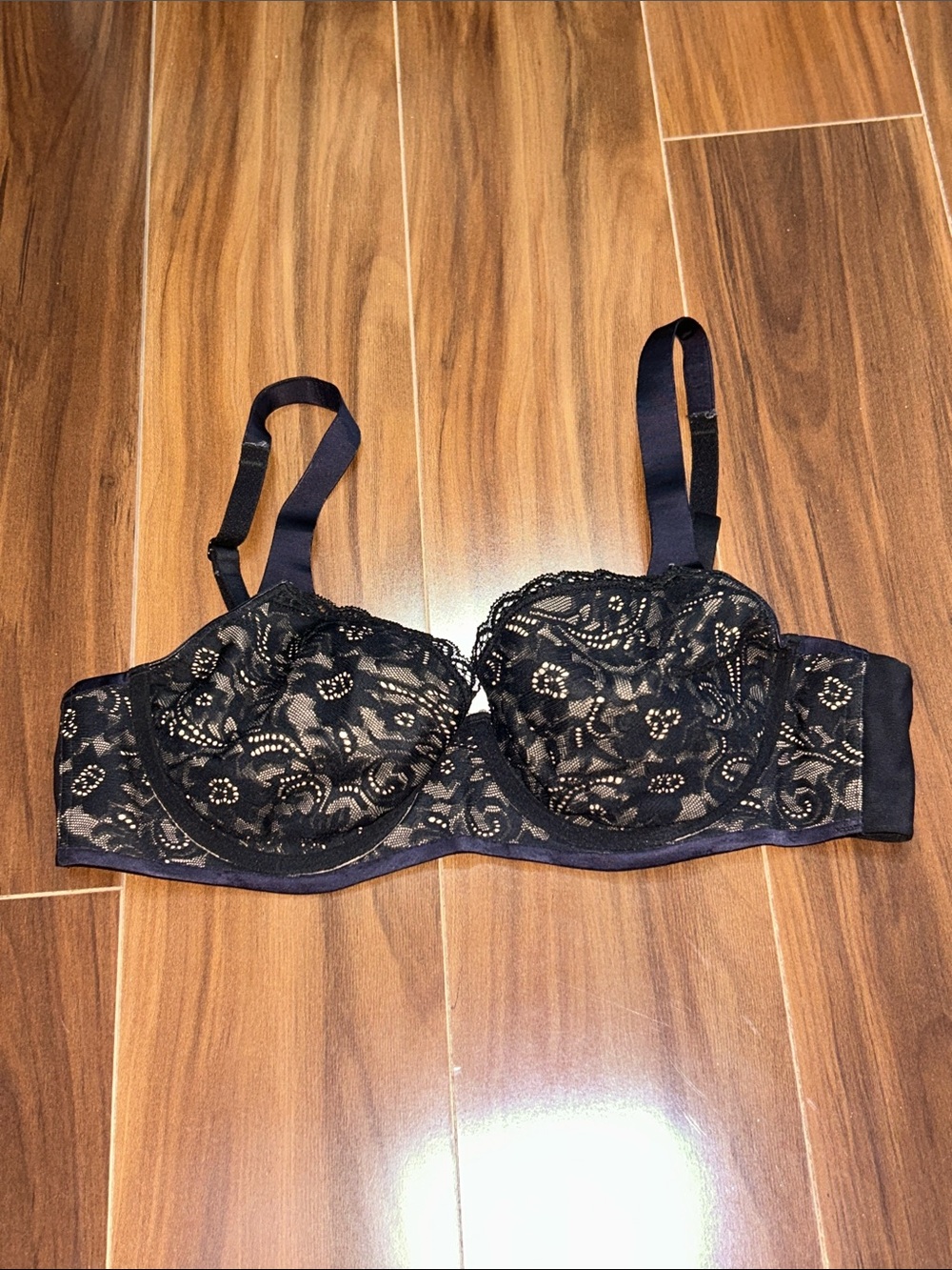 34B Soma enticing lift full coverage lace bra